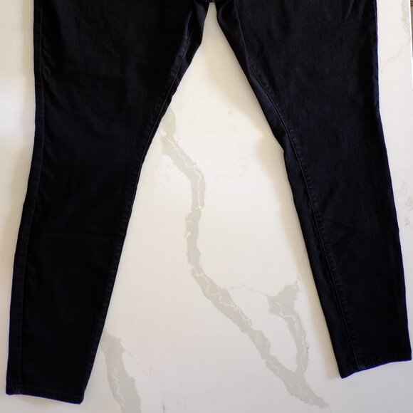 Levi’s Signature Mid-Rise Skinny Jeans 👖 – Black Size 20L (W35 L32) - Picture 6 of 7